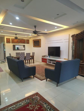 Elly Homestay Shah Alam